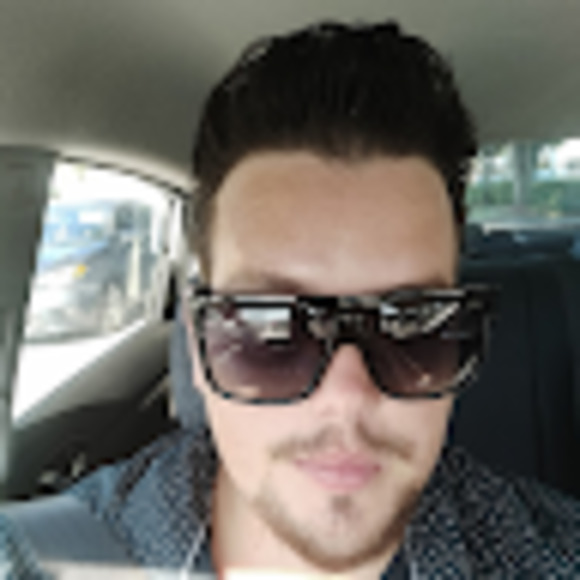 Meet your Posher, Alejandro - Picture 1 of 1